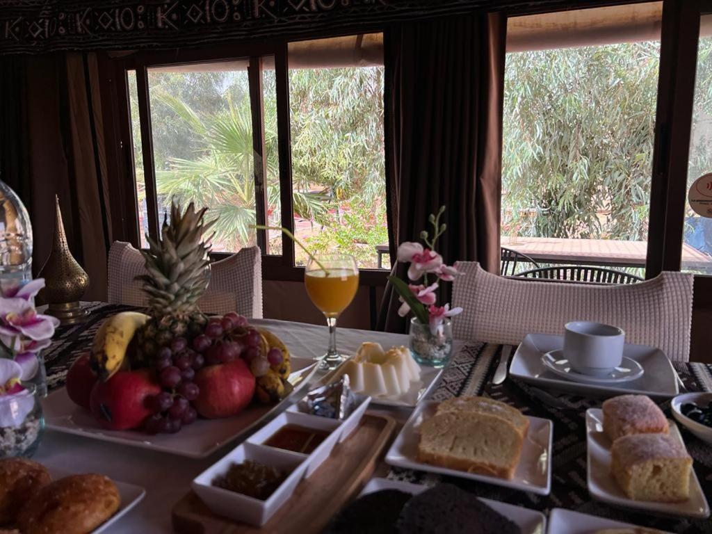 Merzouga Luxury Tented Camp Ξενοδοχείο Εξωτερικό φωτογραφία